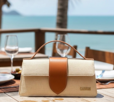 Bolsa feminina Carmim